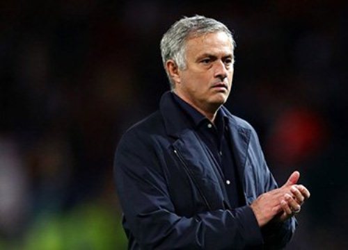 CHÍNH THỨC! Jose Mourinho tái xuất Premier League cực sốc