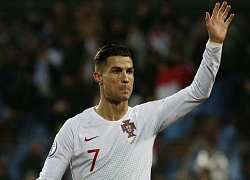 Cris Ronaldo: Tôi ghét bị thay ra sân