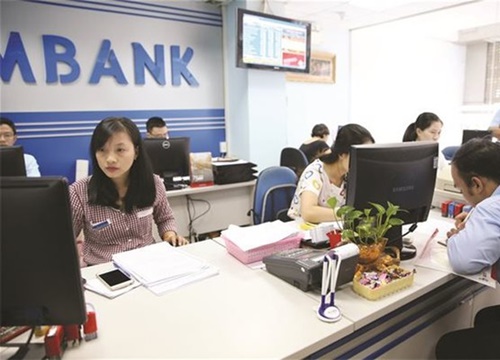 Eximbank chưa "an cư" sao "lạc nghiệp"