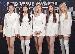 ITZY mặc đồ cũ đi sự kiện khiến fan 'nổi điên' với JYP