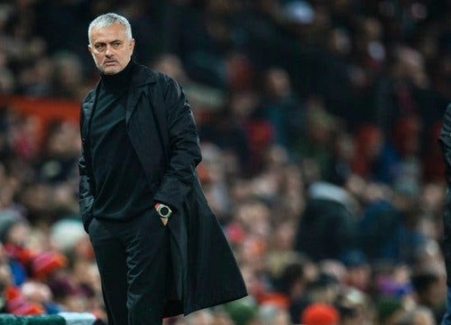 Mourinho trở thành HLV trưởng của Tottenham