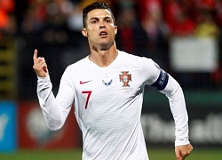 Ronaldo bị chỉ trích vì cướp bàn thắng của đồng đội