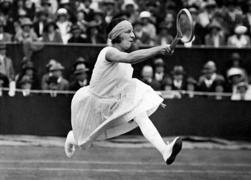 Suzanne Lenglen, người mở đường cho quần vợt nữ