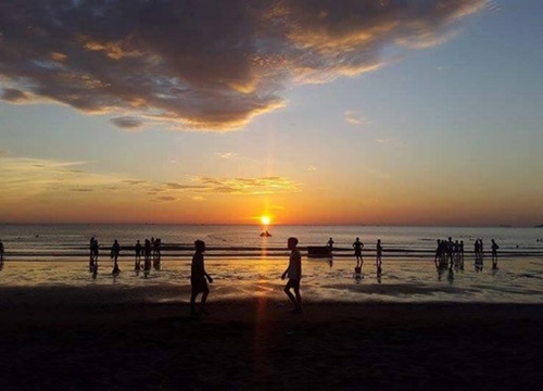 Trải nghiệm bình minh huyền ảo trên bãi biển Cửa Lò - Du lịch - Việt Giải Trí