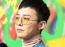 Chung tình như G-Dragon: Có cái áo cổ lọ cũng giữ mặc suốt từ năm 2016 đến giờ