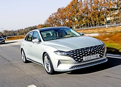 &#8216;Đàn anh Sonata&#8217; Hyundai Azera trở thành hàng hot: 3.000 đơn hàng mỗi ngày