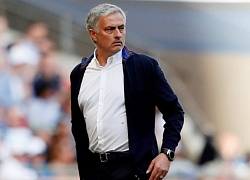 Mượn Chelsea và Man Utd, West Ham làm điều không ngờ với Mourinho