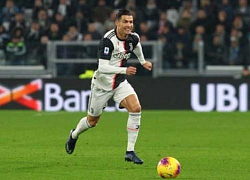 Ronaldo &#8216;xuống nước&#8217; xin lỗi đồng đội tại Juventus