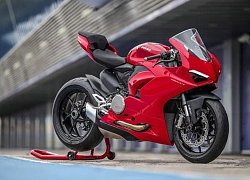 2020 Ducati Panigale V2: Mẫu sport bike thiết kế đẹp, dễ lái cho dân mê xe