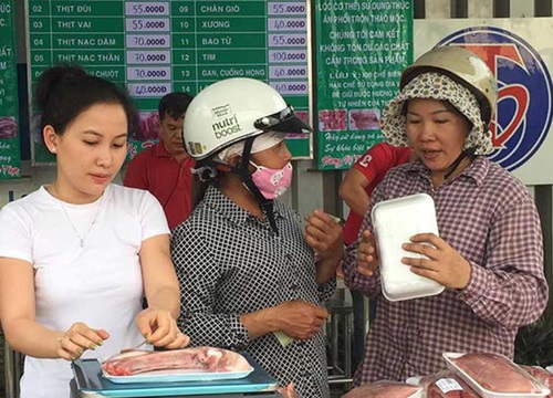 'Bão giá biến thịt heo thành đặc sản, đắt hơn thịt bò'