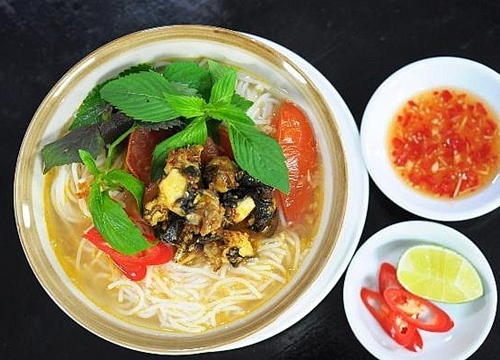 Bún sườn chua Hà Nội