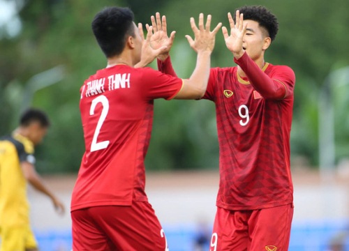 Clip: Đức Chinh ghi bàn đầu tiên cho U22 Việt Nam tại SEA Games 30