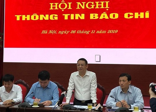 PCT huyện Mê Linh "tha thiết" mong báo chí giúp đưa hàng ngàn học sinh đi học