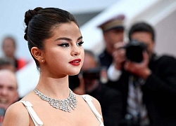 Selena Gomez đã tạo ra những xu hướng thời trang gì trên thế giới?