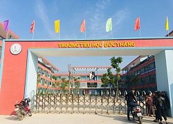 Tiểu học Đức Thắng- quận Bắc Từ Liêm: Phụ huynh học sinh bức xúc vì Ban giám hiệu không gặp mặt