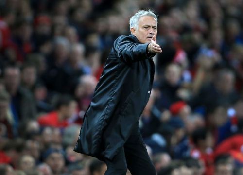 Arsenal cùng Man Utd có vai trò gì trong việc Mourinho tiếp quản Tottenham?