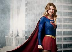 Mỹ nhân 'Supergirl' từng bị bạn trai kém tuổi bạo hành đến gãy mũi