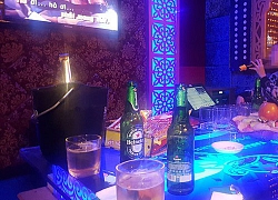 Người đàn ông bị đánh hội đồng ở quán karaoke