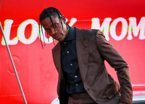 Thiết kế của Travis Scott bị chê trông như giày Nike giảm giá