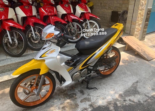 Chiếc "xế nổ" 2 kỳ Yamaha 125ZR này có gì mà bị "thét giá" tới 1,2 tỷ tại Việt Nam?