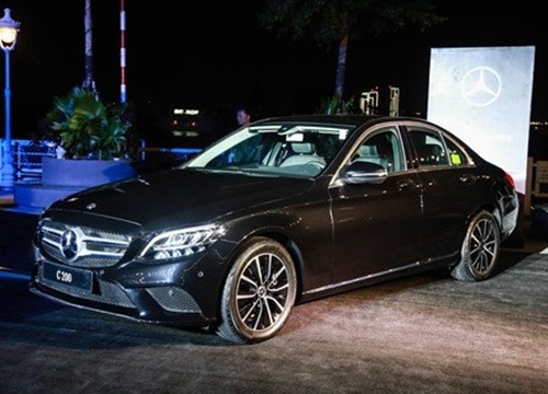 Giá xe ô tô Mercedes mới nhất tháng 12/2019: V-Class có thêm phiên bản mới, giá tăng nhẹ