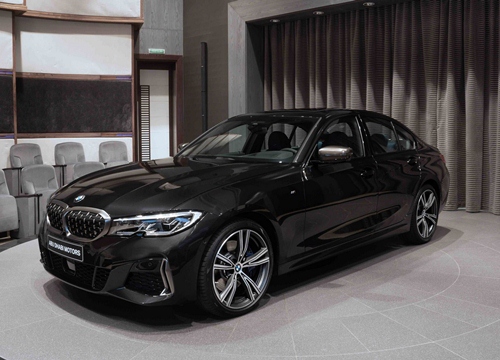 BMW M340i 2020 bí hiểm hơn với màu sơn đen kim loại