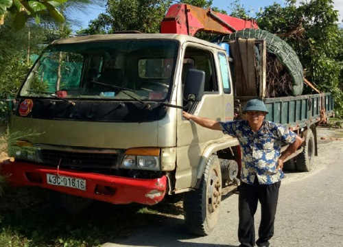 Đà Nẵng: Anh nông dân phố thị giỏi làm cây cảnh lại có lòng từ thiện