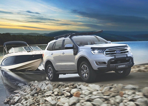 Ford chiều lòng khách hàng sử dụng Everest bằng gói phụ kiện chất