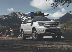 Ford Everest có thêm gói nâng cấp mới cho "dân phượt" với giá chỉ 32 triệu VNĐ