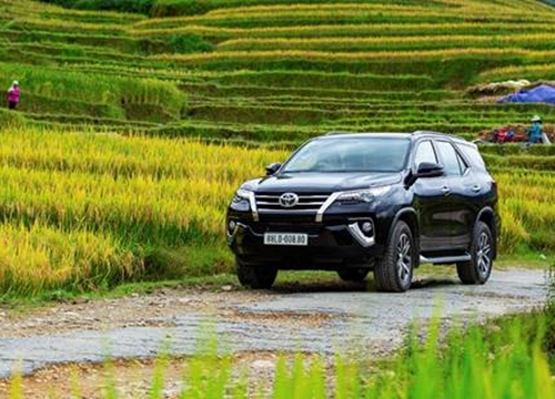 Những điểm thuyết phục khách Việt trên Toyota Innova và Fortuner