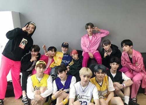 20 công ty Kpop bán được nhiều album nhất 2019: Bighit "chơi một mình" trên đỉnh nhưng đáng chú ý lại là thứ hạng khiêm tốn của YG