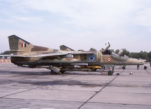 Ấn Độ loại biên phi đội cường kích MiG-27ML cuối cùng