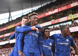 Chelsea ngược dòng đánh bại Arsenal ngay tại sân Emirates