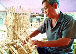 Kiên Giang: Gần Tết, cả làng hối hả đan cần xé không kịp bán