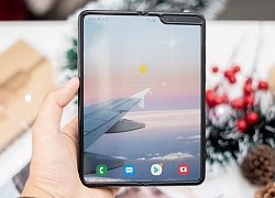 Gọi Galaxy Fold là &#8216;kiệt tác&#8217;, Samsung khai phá dòng smartphone xa xỉ