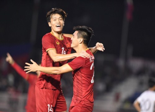 Hạ Campuchia 4-0, U22 Việt Nam vào chung kết SEA Games