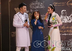 Hiếu Phong, Phương Nhạc gây ấn tượng qua Minishow "Người tình và Quê hương"