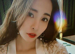 Quỳnh Nga hậu "cơi nới" vòng 1 thêm 15cm: Đã sexy lại càng sexy hơn, hiếm lắm mới kín cổng cao tường