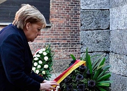 Thủ tướng Đức Angela Merkel lần đầu thăm trại tập trung Auschwitz