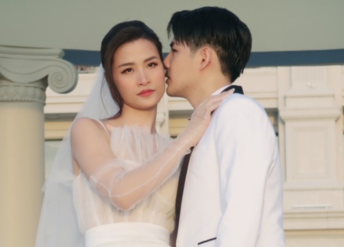 Bao nhiêu năm nữa mới có MV đỉnh như 'Yêu là cưới', mời được dàn 'cameo' toàn sao hạng A thế này?