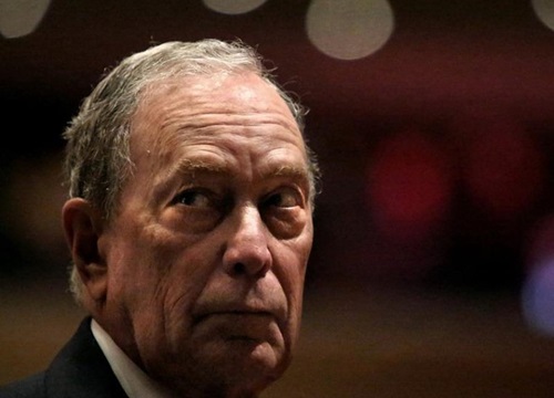 Bloomberg - sức mạnh cả đảng Dân chủ lẫn ông Trump phải e dè