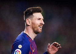 Messi là vô hạn!