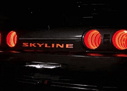 Nissan Skyline độ đèn hậu vô cực 'độc nhất vô nhị'