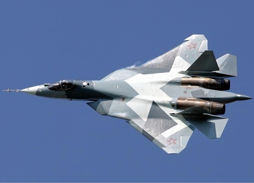 Su-57 có phải "át chủ bài" đối phó với "kỳ phùng đich thủ" F-22 và F-35?