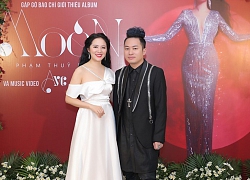 Phạm Thùy Dung hát "rock" cùng Tùng Dương trong "The phantom of opera"