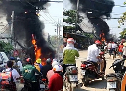 Sau tiếng nổ như pháo, trạm biến áp ở Sài Gòn bốc cháy dữ dội