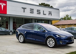 Tesla Motors - "kẻ điên" làm xe hơi điện và bài học về sự không khuất phục