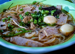 Bún riêu cua ở đảo tỏi Lý Sơn