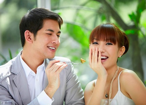 Đàn ông càng cho vợ tiêu tiền vào 4 thứ này càng trở nên giàu có, hôn nhân hạnh phúc mãi mãi