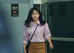 Đóng 2 vai trong 1 bộ phim, 'em gái quốc dân' Moon Geun Young đẹp như hoa ở tuổi 32